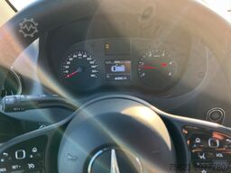 Mercedes-Benz Sprinter 514 CDI DOKA Fahrgestell Klima Standh. AHK 3,5t