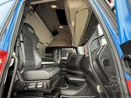 IVECO S-Way AS440S57 Intarder Leder NAVI TV Mikrowelle