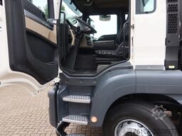MAN TGS 35.360 Oprijwagen + HIAB 228 E3 Kraan 8x2