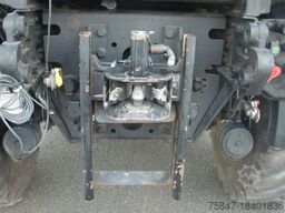 Mercedes-Benz Unimog U 423