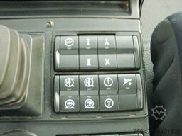 Mercedes-Benz Unimog U 423