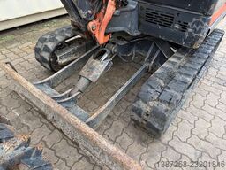 YANMAR SV26 / 2018 BJ / 3.582 H / 3 x Löffel