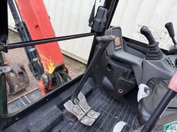 YANMAR SV26 / 2018 BJ / 3.582 H / 3 x Löffel