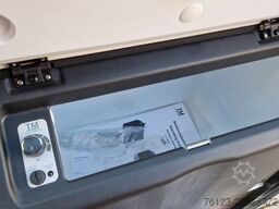 MERCEDES-BENZ 519 und 517 Glasdach XXL 20 Sitze Stock