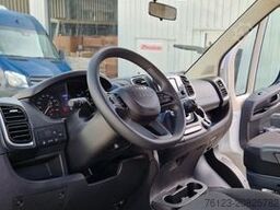 FIAT Fiat Ducato 9 Sitzer Systemboden Rolli Stock