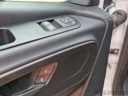 MERCEDES-BENZ 515 Sprinter 22 Schlafsessel Vorlauffahrzeug 2x