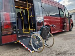 MERCEDES-BENZ Sprinter 517 Heckniederflur Vorlauffahrzeug