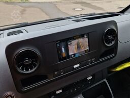 MERCEDES-BENZ 3 x Lagerfahrzeug Bürgerbus Niederflur 9 Sitze