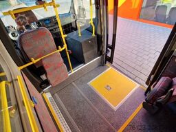 MERCEDES-BENZ 3 x Lagerfahrzeug Bürgerbus Niederflur 9 Sitze