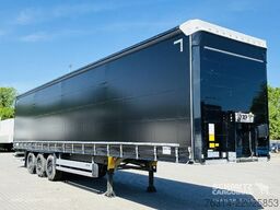 Schmitz Cargobull Curtainsider Standard Getränke