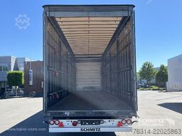 Schmitz Cargobull Curtainsider Mega Getränke