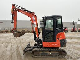 Kubota KX037-4