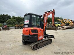 Kubota KX037-4