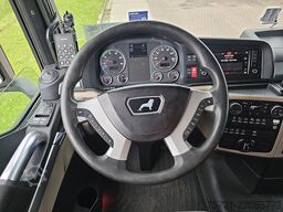 MAN 33.500 TGX XLX 6X4 BLS
