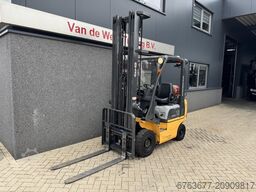 ATLET Atlet P1D1A15LT Triplo 650 Freelift/Sideshift  760UUR  LPG 2012