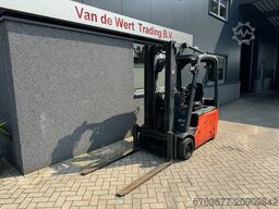 LINDE Linde E16-01 Triplo 435 Freelift/Sideshift Elektrisch 2014