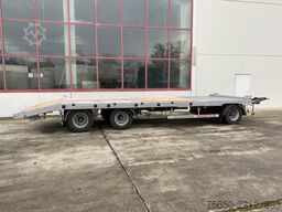 Möslein T 3-P9,2 OR  3 Achs Tieflader gerader Ladefläche 9 m, Neufahrzeug