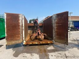  CONTAINER SCARRABILE USATO A CIELO APERTO CON GRU