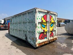 CONTAINER SCARRABILE USATO A CIELO APERTO CON GRU