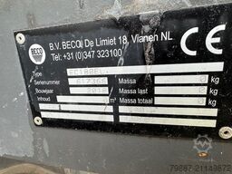 Volvo EC180EL