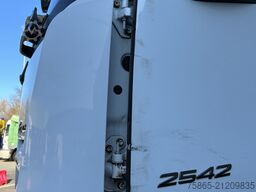 Mercedes-Benz Actros 2542 Gigaspace / 199 dkm / 6x2 / NL Truc...