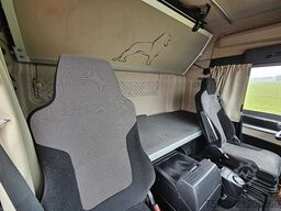 M.A.N. 18.500 TGX XLX SKIRTS RETARDER
