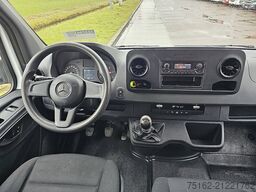 MERCEDES-BENZ SPRINTER 314 Bakwagen Laadklep!