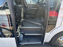 VOLKSWAGEN Crafter 21+3 Bus Automatik Klima Heizung
