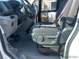 VOLKSWAGEN Crafter 21+3 Bus Automatik Klima Heizung