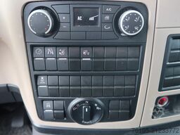 MAN TGM 15.290 Trekker + Heiwo city trailer geisole...