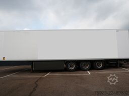 LAMBERET 3 Axle frigo trailer Carrier Vector 1950 Bi-Temp