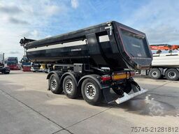 SCHWARZMÜLLER SK * 2 X LIFTACHSE * HARDOX * SCHUBACHSE VON SAF