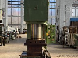 WMW-ZEULENRODA PYE 250 S 1 M