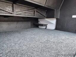 IVECO 2x Daily 70 Lagerfahrzeug Ferqui Sunrise 2,5 m B