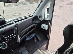 IVECO 2x Daily 70 Lagerfahrzeug Ferqui Sunrise 2,5 m B