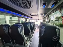 MERCEDES-BENZ 519 Sunset S 4 Ferqui Lagerfahrzeug Stock