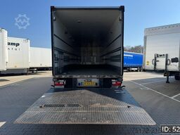 Van Eck UT-2BI / 2 Axle / Taillift