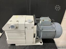 Leybold D4B