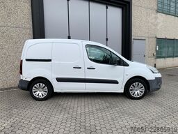 Citroën Berlingo Van L1 - 3 posti