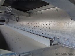 SCHMITZ CARGOBULL SBO 24 Trockenfracht Doppelstock