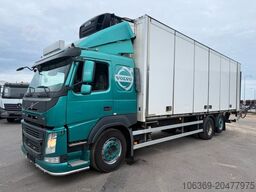 VOLVO FM330 6x2*4 Carrier Supra 1050 Nordic
