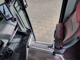 MERCEDES-BENZ Heckniederflur Sprinter 517 / 4 er Bestuhlung