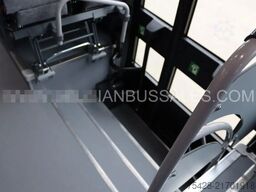 Iveco Crossway 13m Pop Light / Double middle door / N...