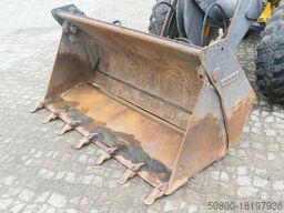 VOLVO L30G, 4+1 Schaufel, Palettengabel, Hydr. S.W.S.