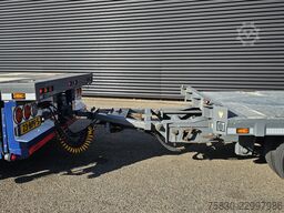 Volvo FH 500 8x2 / HMF 70 tm CRANE + JUMBO TRAILER