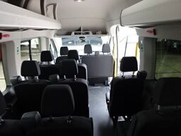 FORD Transit 460L4 Autom 18Sitzer Stndhzg