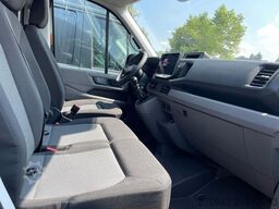 VW Crafter 35 L4H3 AHK RFK oh. Schäden