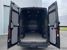 VW Crafter 35 L4H3 NAVI AHK RFK oh. Schäden