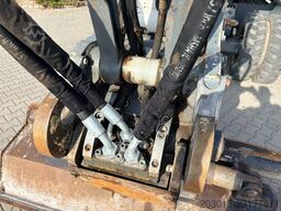 LIEBHERR A918 Compact Mobilbagger *10.886 Std.