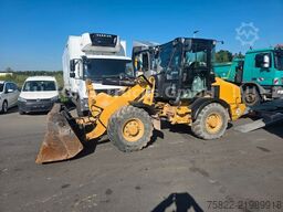 CATERPILLAR 907 H / SW + Schaufel / Motorschaden